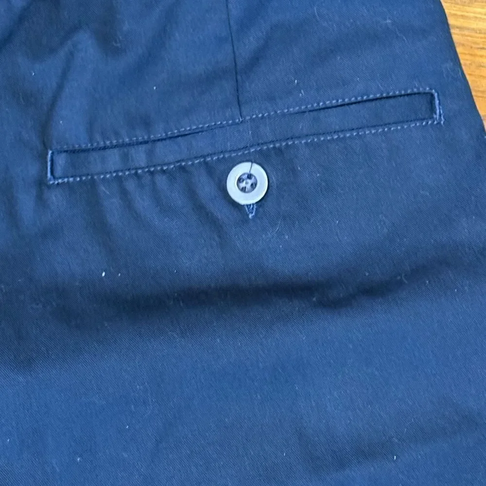Wilson size 36 Navy Blue Shorts
